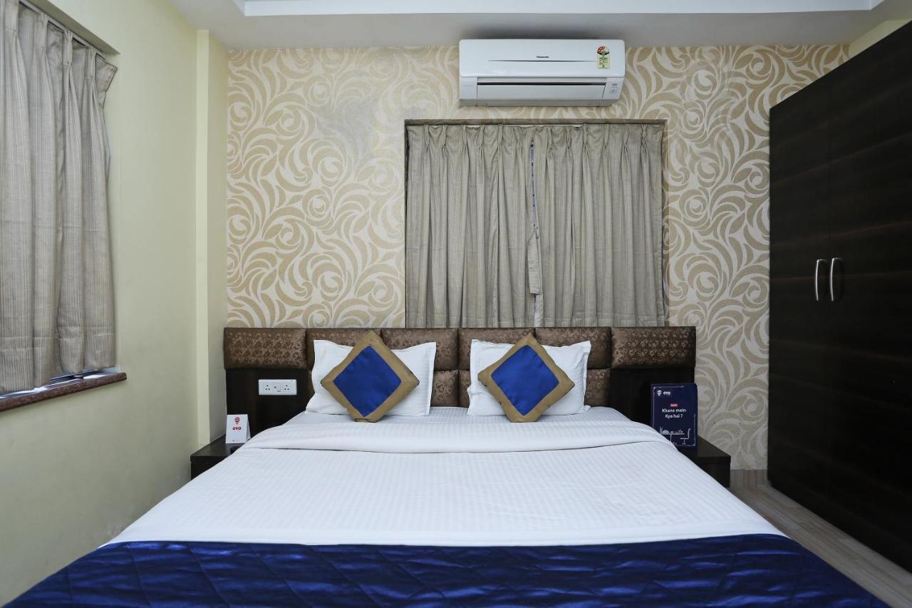 Oyo 7790 Hotel Royal Height Kolkata Bagian luar foto