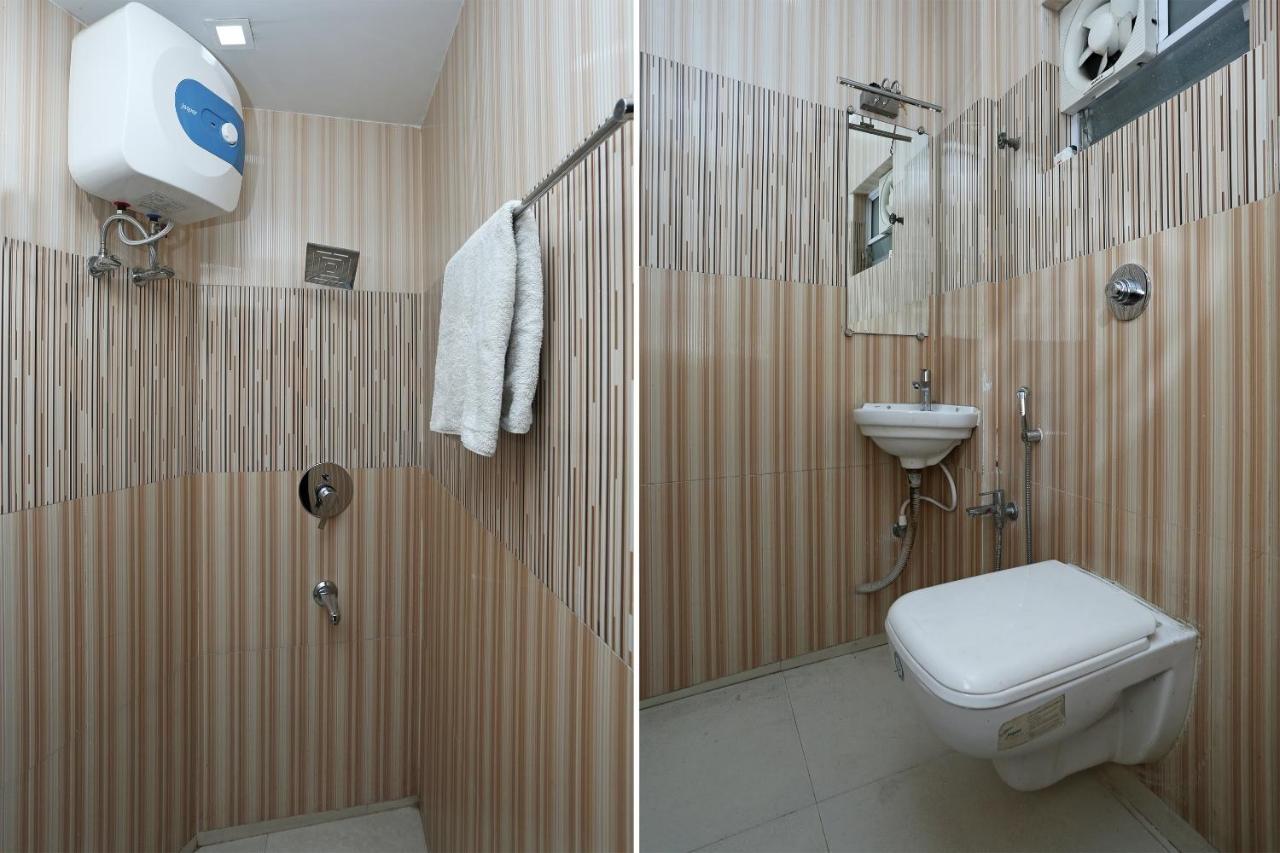 Oyo 7790 Hotel Royal Height Kolkata Bagian luar foto