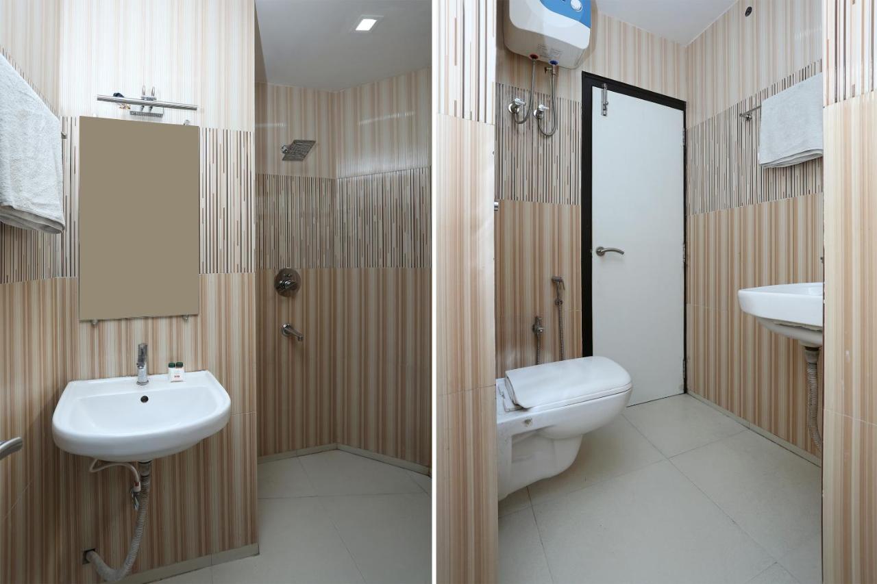 Oyo 7790 Hotel Royal Height Kolkata Bagian luar foto